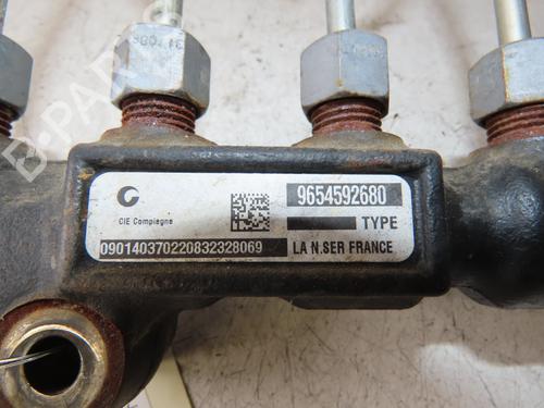 Rail D'Injecteurs Rail D'Injecteurs PEUGEOT EXPERT Van (VF3A_, VF3U_, VF3X_) 1.6 HDi 90 16V (90 hp) 34456439 34456439