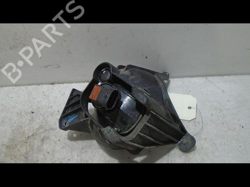 Used Left front fog light CHEVROLET ORLANDO (J309) 2.0 D (163 hp) 18058634