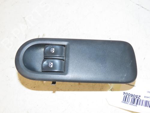 Used Left front window switch RENAULT CLIO III (BR0/1, CR0/1) 1.5 dCi (BR17, CR17) (86 hp) 29153655
