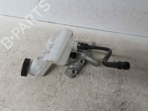 Used Brake master cylinder Brake master cylinder 37048736 37048736