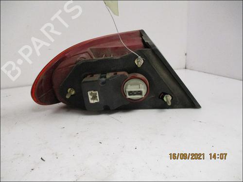Used Right taillight Right taillight ALFA ROMEO 166 (936_) 2.4 JTD (936A2A__) (136 hp) 10953282 10953282