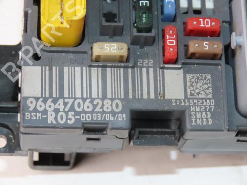 Used Fuse box PEUGEOT 308 I (4A_, 4C_) 1.6 16V (120 hp) 30739891