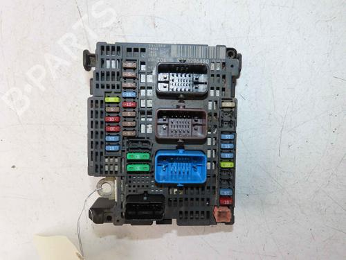 fuse-box-peugeot-508-sw-i-8e_-2010-2011-2012-2013-2014-2015-2016-2017-2018-37059633 main image