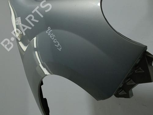 Used Right front fenders Right front fenders 39060952 39060952