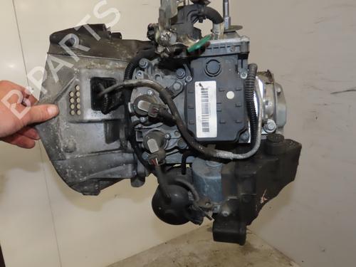Used Gearbox CITROËN C4 I (LC_) 1.6 HDi (109 hp) 18104070