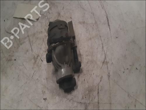 Used Right front fog light KIA CEE'D SW (ED) 1.6 CRDi 115 (115 hp) 10951499