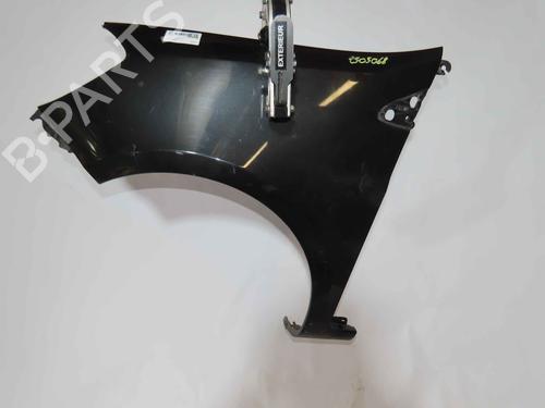 Used Left front fenders Left front fenders 37053957 37053957