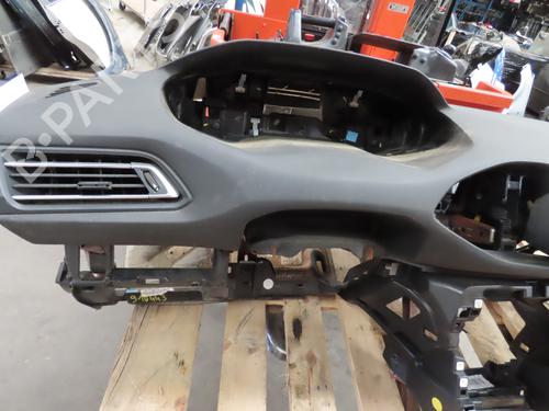 Instrumentbræt PEUGEOT 308 II (LB_, LP_, LW_, LH_, L3_) 1.6 HDi / BlueHDi 115 (115 hp) 27812139