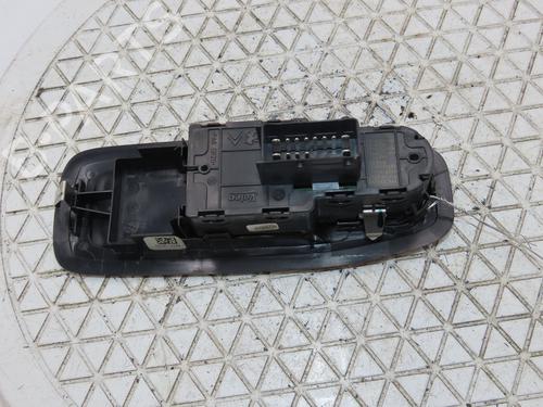 Left front window switch PEUGEOT 208 I (CA_, CC_) 1.6 HDi / BlueHDi 75 | BP29153654I27 