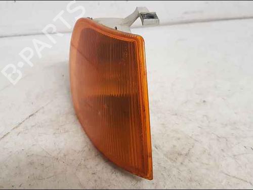 Used Right front indicator Right front indicator 37040167 37040167