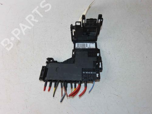 Fuse box CITROËN C4 II (NC_) 1.6 BlueHDi 120 | BP37060381E1 - Image 2