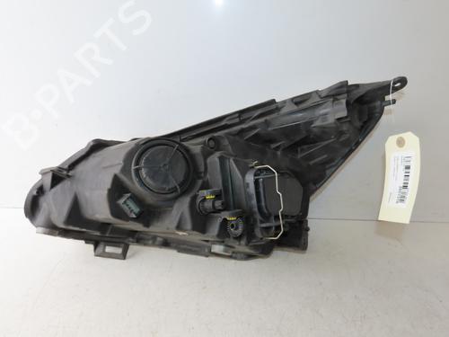 Used Right headlight Right headlight OPEL CORSA D (S07) 1.3 CDTI (L08, L68) (95 hp) 34049272 34049272