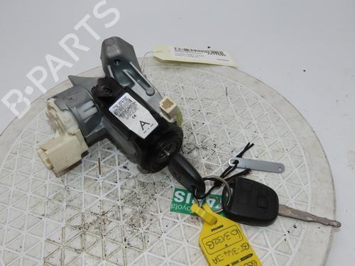Used Ignition barrel TOYOTA YARIS (_P9_) 1.4 D-4D (NLP90_, NLP90R) (90 hp) 26195836
