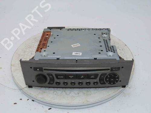 Used Radio Radio 37050735 37050735