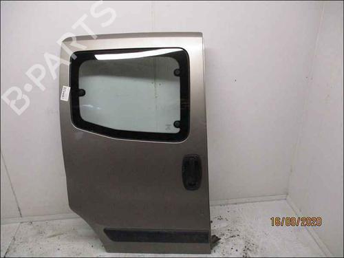 Used Right slide door Right slide door 37040140 37040140