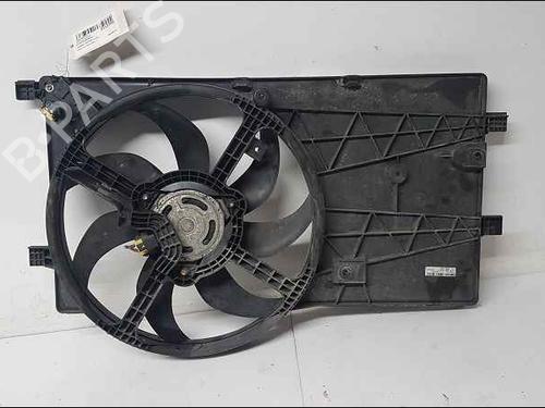Used Radiator fan Radiator fan 37041724 37041724