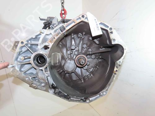 gearbox-dacia-duster-hs_-2010-2011-2012-2013-2014-2015-2016-2017-2018-37046756 main image