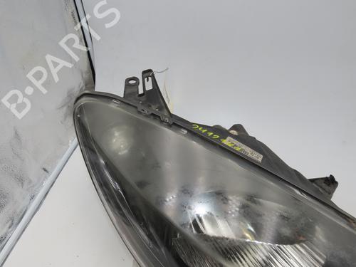 Right headlight PEUGEOT 1007 (KM_) 1.4 HDi | BP26196795C29