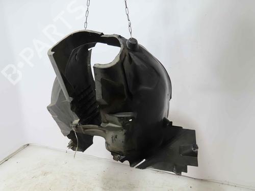 wheel-arch-mercedes-benz-c-class-w204-2007-2008-2009-2010-2011-2012-2013-2014-2015-37059792 main image