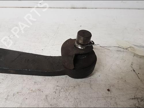 Used Right front suspension arm PEUGEOT 206 Hatchback (2A/C) 1.9 D (69 hp) 23170033