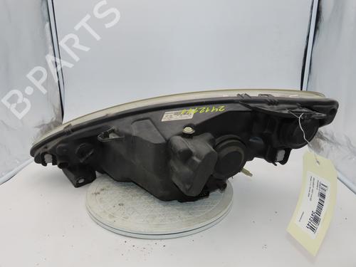 Right headlight PEUGEOT 1007 (KM_) 1.4 HDi | BP26196795C29