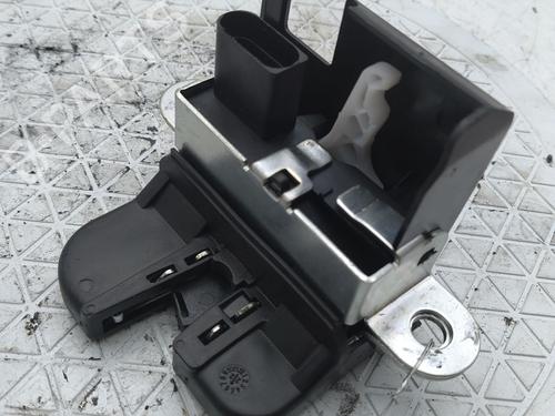 tailgate-lock-vw-golf-vi-5k1-2008-2009-2010-2011-2012-2013-2014-39217634 main image
