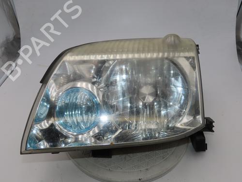 Left headlight NISSAN X-TRAIL I (T30) 2.2 dCi 4x4 | BP26196880C28
