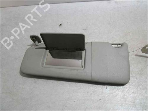 Used Right sun visor Right sun visor 37039927 37039927