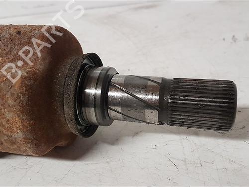 Used Left front driveshaft RENAULT MASTER III Van (FV) 2.3 dCi 125 FWD (FV0C, FV0D, FV0G, FV0H, FV0J, FV0K,... (125 hp) 15089458