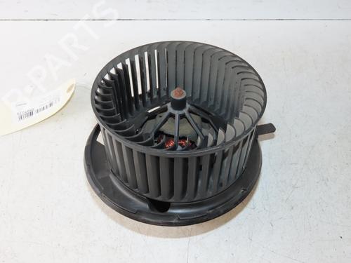 Varmeblæser Varmeblæser AUDI A3 Sportback (8PA) 1.6 TDI (105 hp) 34049241 34049241
