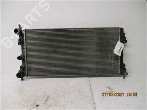 Used Water radiator Water radiator 37041170 37041170