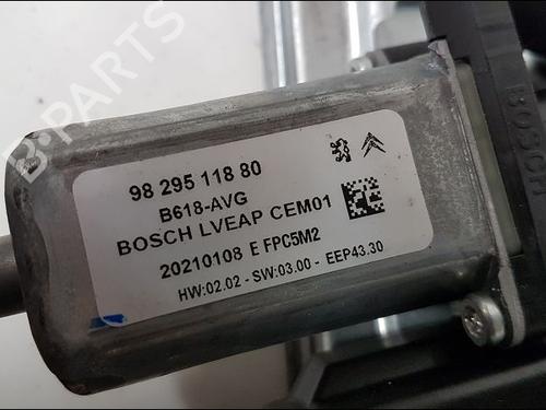 Used Front left window mechanism CITROËN C3 III (SX) 1.5 BlueHDi 100 (SXYHYP, SXYHTU) (102 hp) 11131467