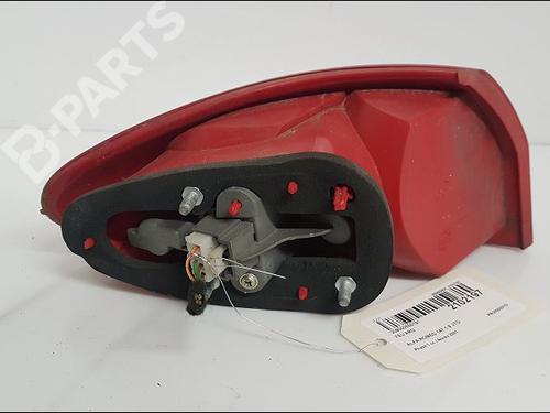 Right taillight ALFA ROMEO 147 (937_) 1.9 JTD (937.AXD1A, 937.BXD1A, 937.AXV1A, 937.BXB1A,... | BP10953185C35 