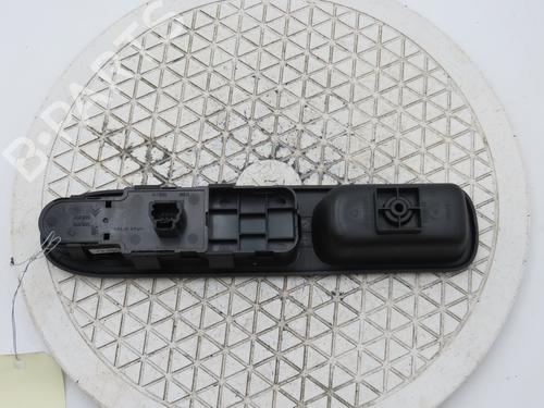 Left front window switch PEUGEOT 307 Break (3E) 2.0 HDI 90 | BP29153644I27 - Image 2