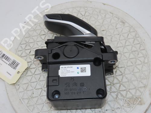 Used Gearbox control unit Gearbox control unit PEUGEOT 2008 II (UD_, US_, UY_, UJ_, UR_, UC_) 1.2 PureTech 130 (USHNS, URHNS) (130 hp) 26195774 26195774