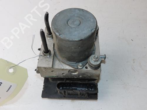 Used ABS pump NISSAN QASHQAI I (J10, NJ10) 1.5 dCi (106 hp) 33133829