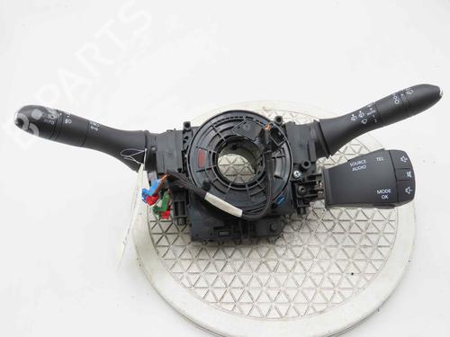 steering-column-stalk-renault-megane-iv-hatchback-b9amn_-2015-37057093 main image