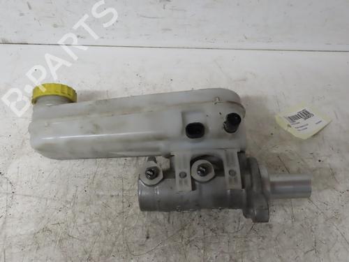 Used Brake master cylinder PEUGEOT BOXER Van 2.2 HDi 120 (120 hp) 20385371