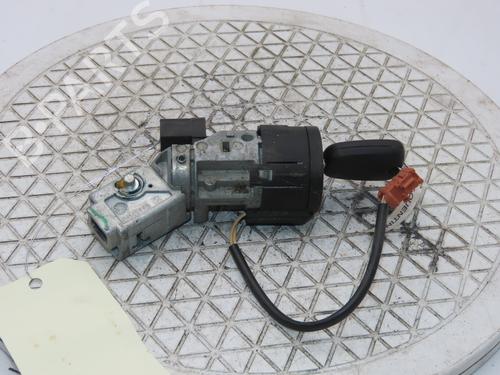 Used Ignition barrel PEUGEOT PARTNER Box Body/MPV 1.6 HDi / BlueHDi 75 (75 hp) 33133494