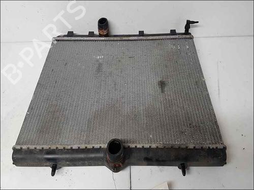 Used Water radiator Water radiator 37041246 37041246