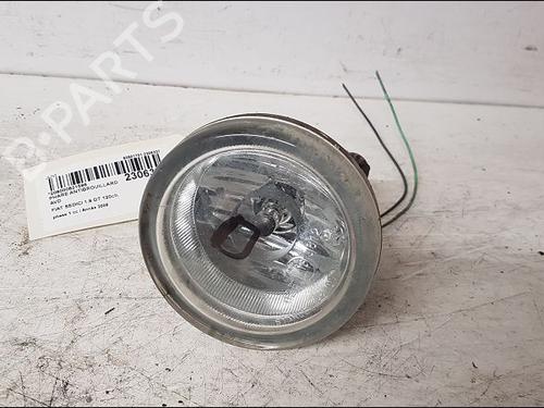 Used Right front fog light Right front fog light FIAT SEDICI (189_) 1.9 D Multijet (120 hp) 15199947 15199947