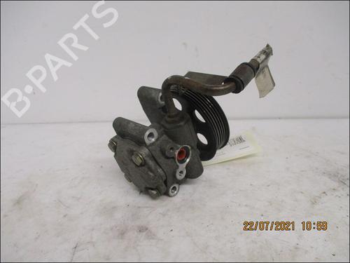 Used Steering pump FORD FIESTA V (JH_, JD_) 1.3 (69 hp) 23169945