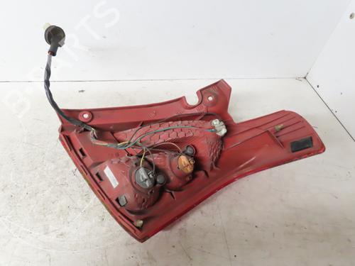 Used Left taillight SUZUKI SWIFT III (MZ, EZ) 1.3 DDiS (RS413D) (75 hp) 18129828