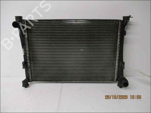 Used Water radiator Water radiator 37040626 37040626