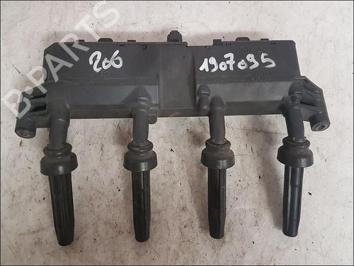 Used Ignition coil PEUGEOT 206 Hatchback (2A/C) 1.4 i (75 hp) 10939576