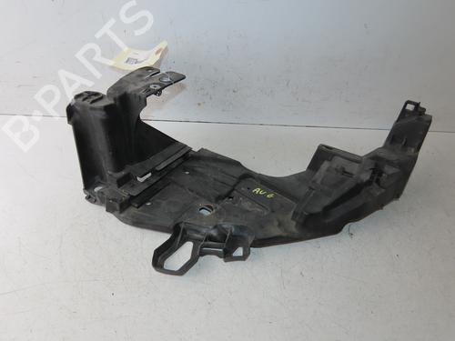 Used Right headlight support Right headlight support RENAULT MEGANE III Hatchback (BZ0/1_, B3_) 1.2 TCe (BZ16, BZ28) (132 hp) 33893690 33893690