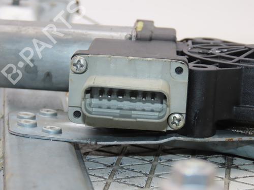 Lève-vitre avant gauche Lève-vitre avant gauche DACIA SANDERO II 1.5 dCi 75 / Blue dCi 75 (B8JW, B8M4, B8AH, B8M7, B8M6) (75 hp) 35970249 35970249