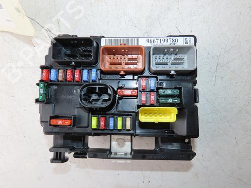 Used Fuse box Fuse box PEUGEOT 207 (WA_, WC_) 1.4 HDi (68 hp) 33221846 33221846