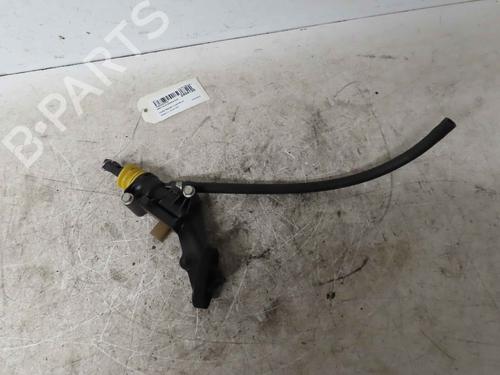 Used Clutch slave cylinder Clutch slave cylinder 37047873 37047873