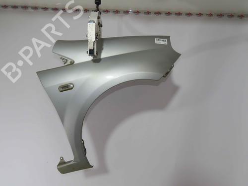 Used Right front fenders Right front fenders 37052612 37052612